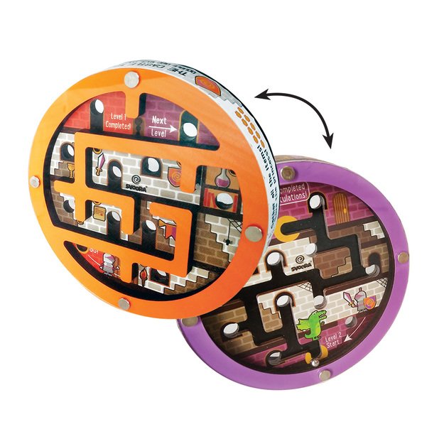 Svoora medinis labirintas, Pilis